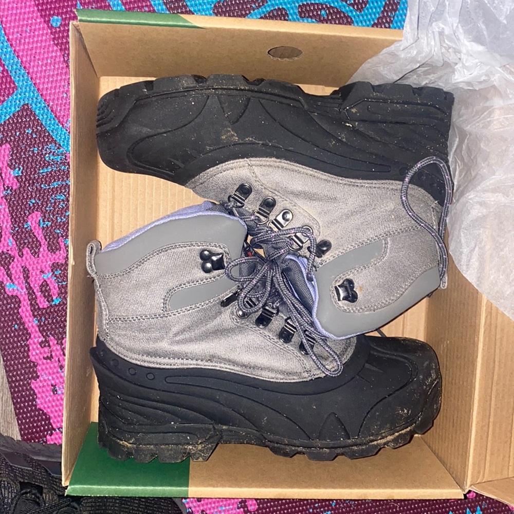 Winter boots